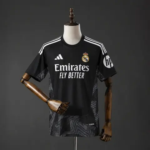 Real Madrid 26/27 Goalkeeper Jersey
