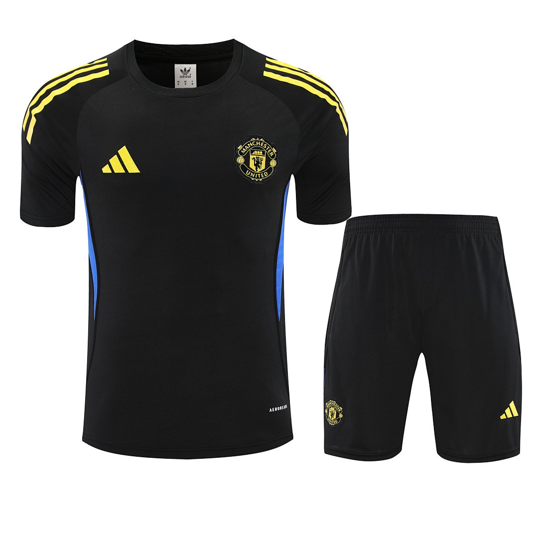 25/26 Manchester United Short Sleeve Training Kit