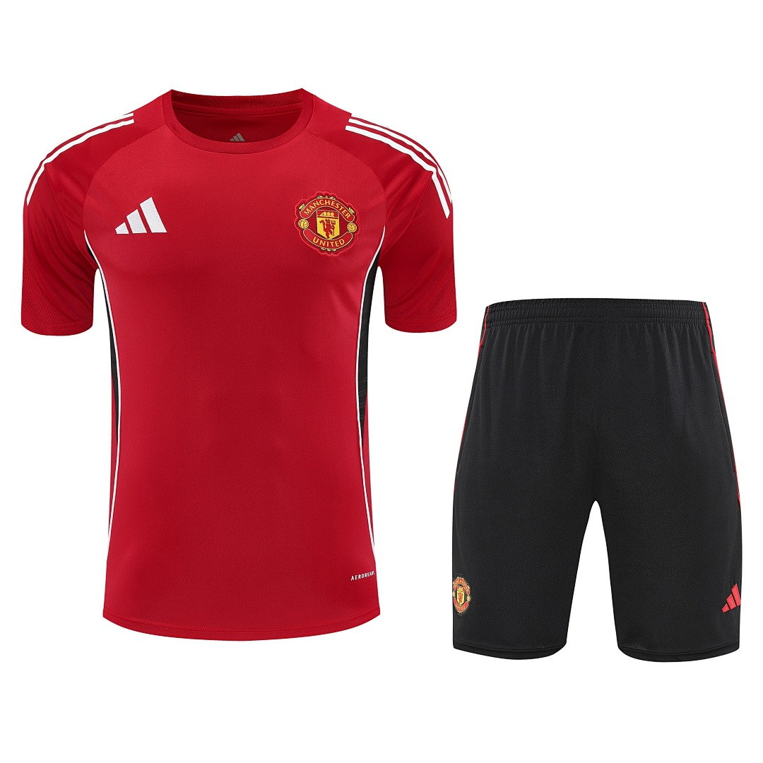 25/26 Manchester United Short Sleeve Training Kit
