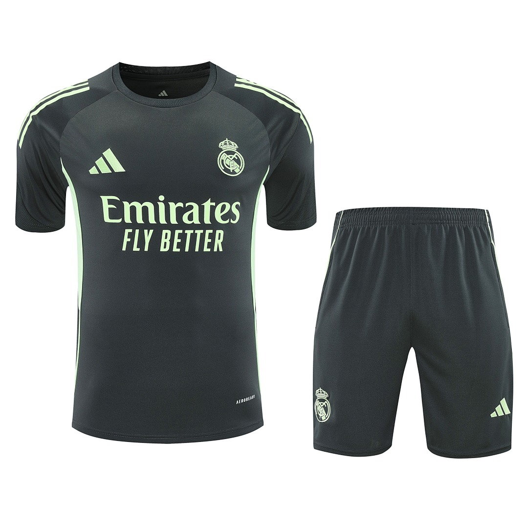 25/26 Real Madrid Short Sleeve Training Kit