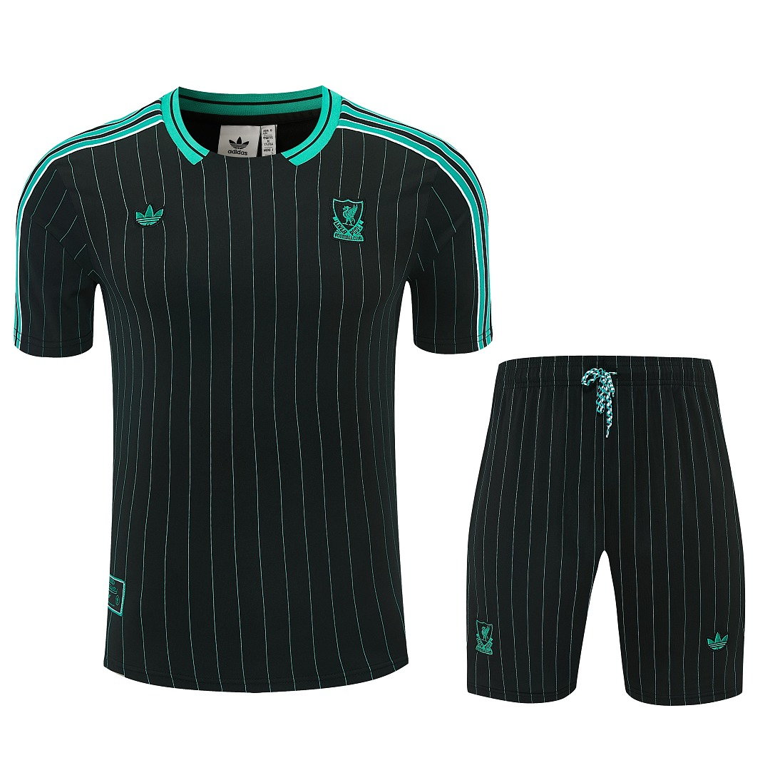 25/26 Liverpool Retro Short Sleeve Training Kit