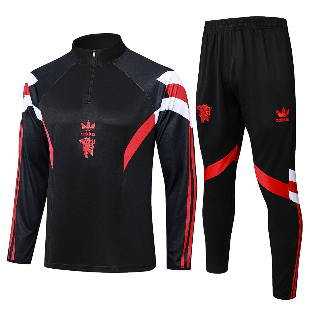 24/25 Manchester United Half-Zip Men's Training Kit Black Trefoil Logo