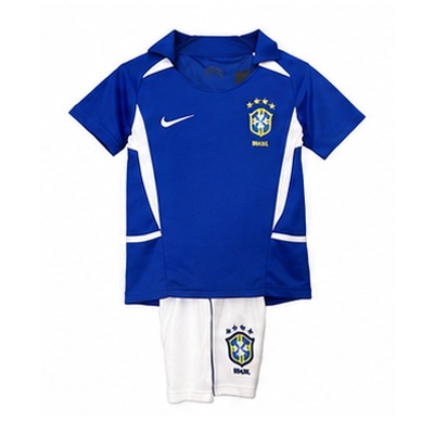 kids Brazil 2002 away