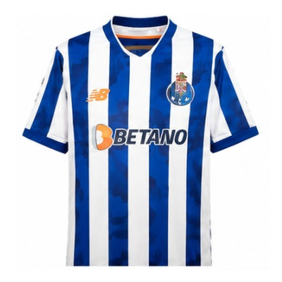 24/25 Porto home