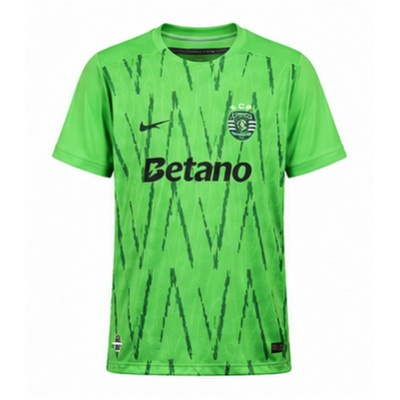 24/25 Sporting Lisbon Third away
