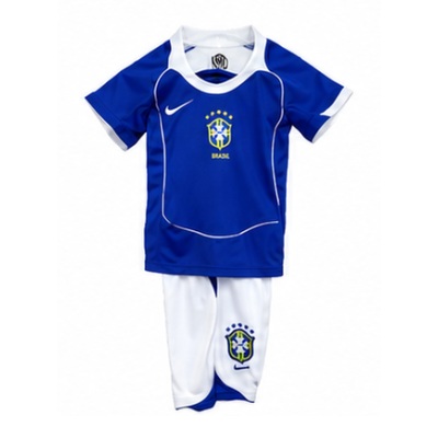 kids Brazil 2004 away